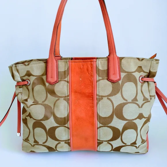 Coach Signature Women's Shoulder Bag - Picture 7 of 13